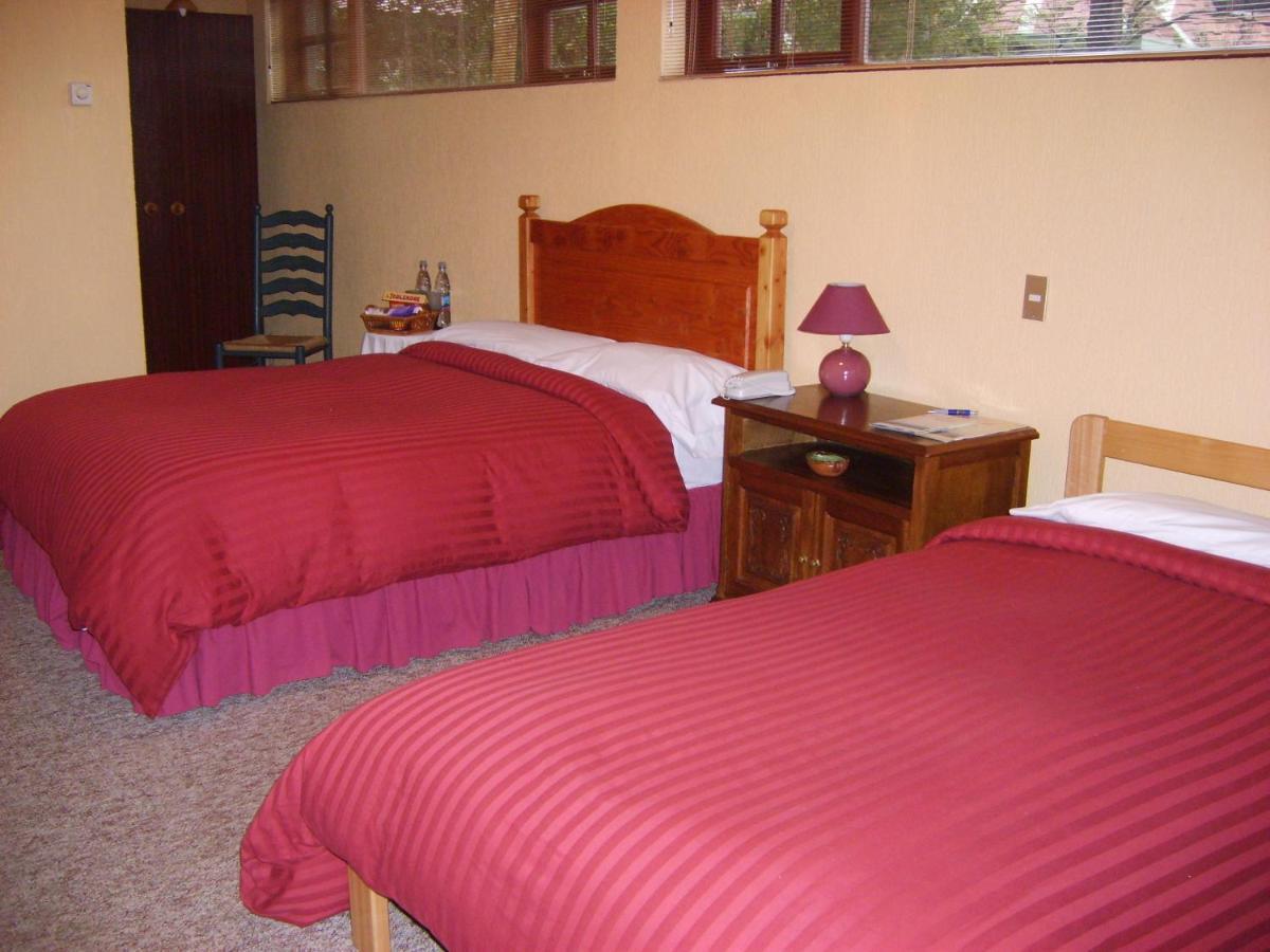 Yan Kee Way Lodge Bungalow Puerto Varas Bagian luar foto