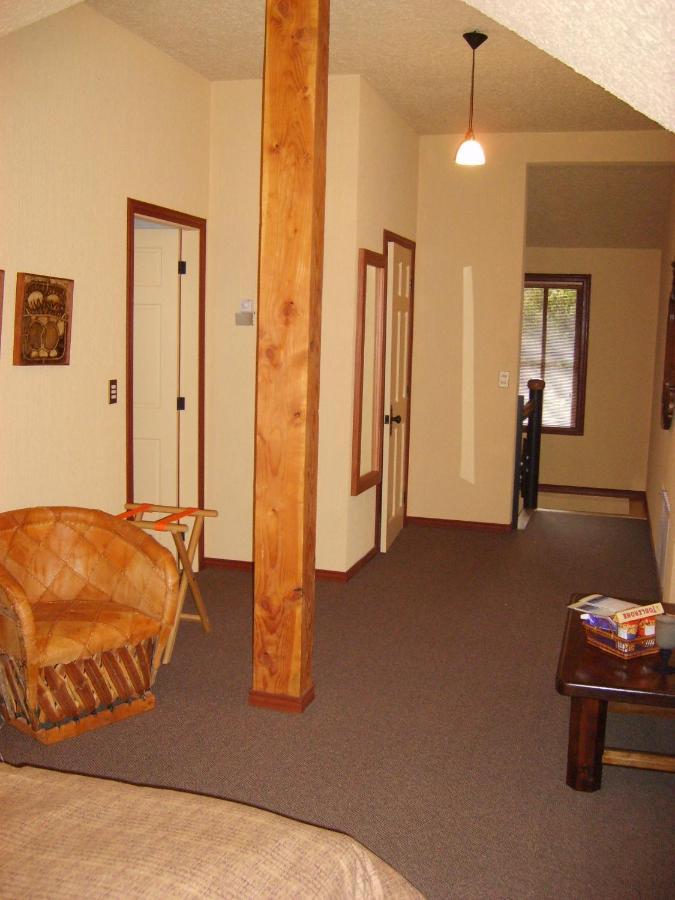 Yan Kee Way Lodge Bungalow Puerto Varas Bagian luar foto